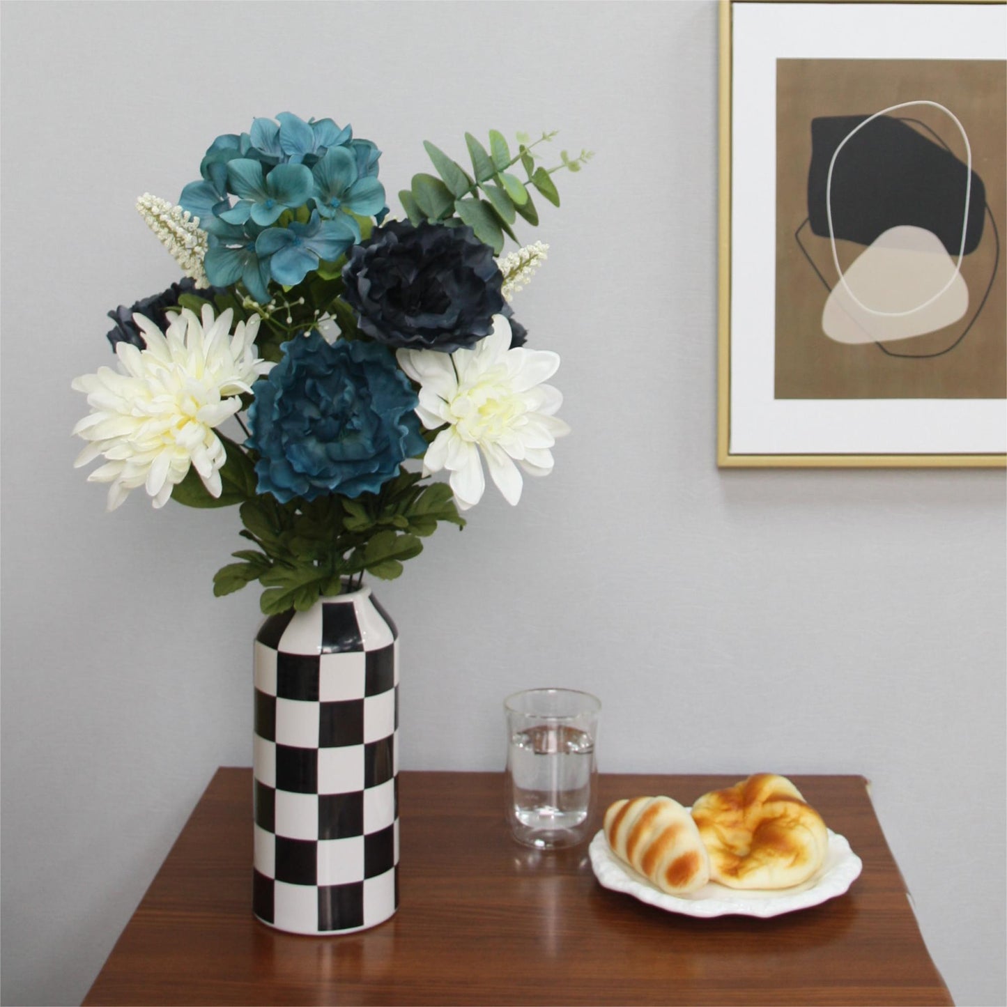 21.5 Inch Artificial Flower Hydrangea Peony Bouquet, Navy Cream Color. Indoor Use.