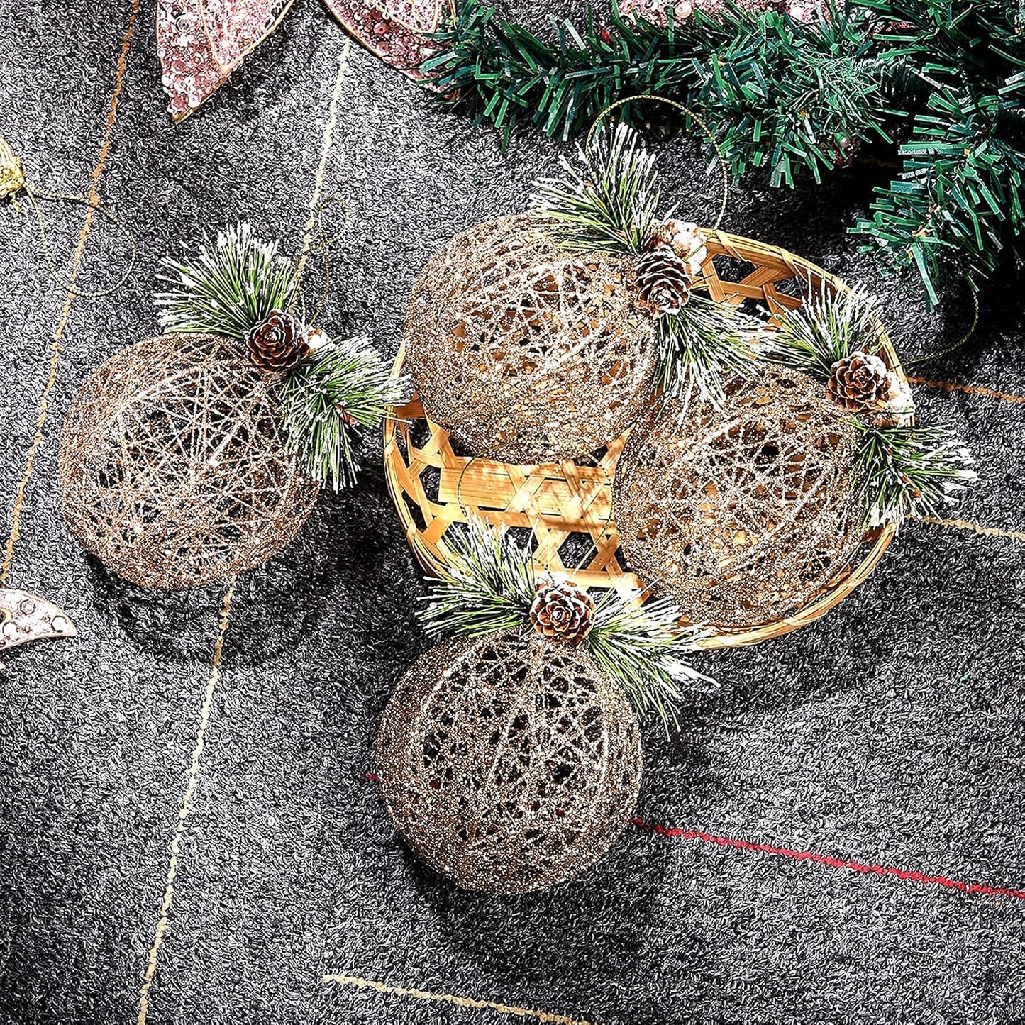 Christmas Ball Ornaments, 4Pc Set Champagne Pinecone Rattan Thread String Christmas Tree Ornament Xmas Trees Wedding Party Decorations