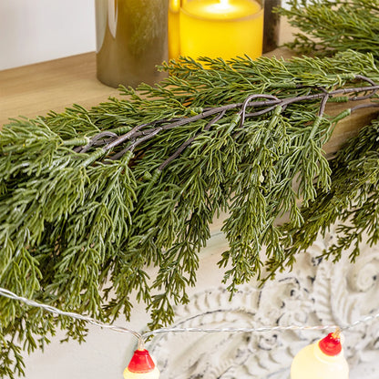 1 Pcs 6 Feet Christmas Cedar Garland Thick and Lush Realistic Artificial Cedar Garland Green Faux Cedar Pine Needles Garland for Christmas Winter Home Mantel Fireplace Holiday Party Decor