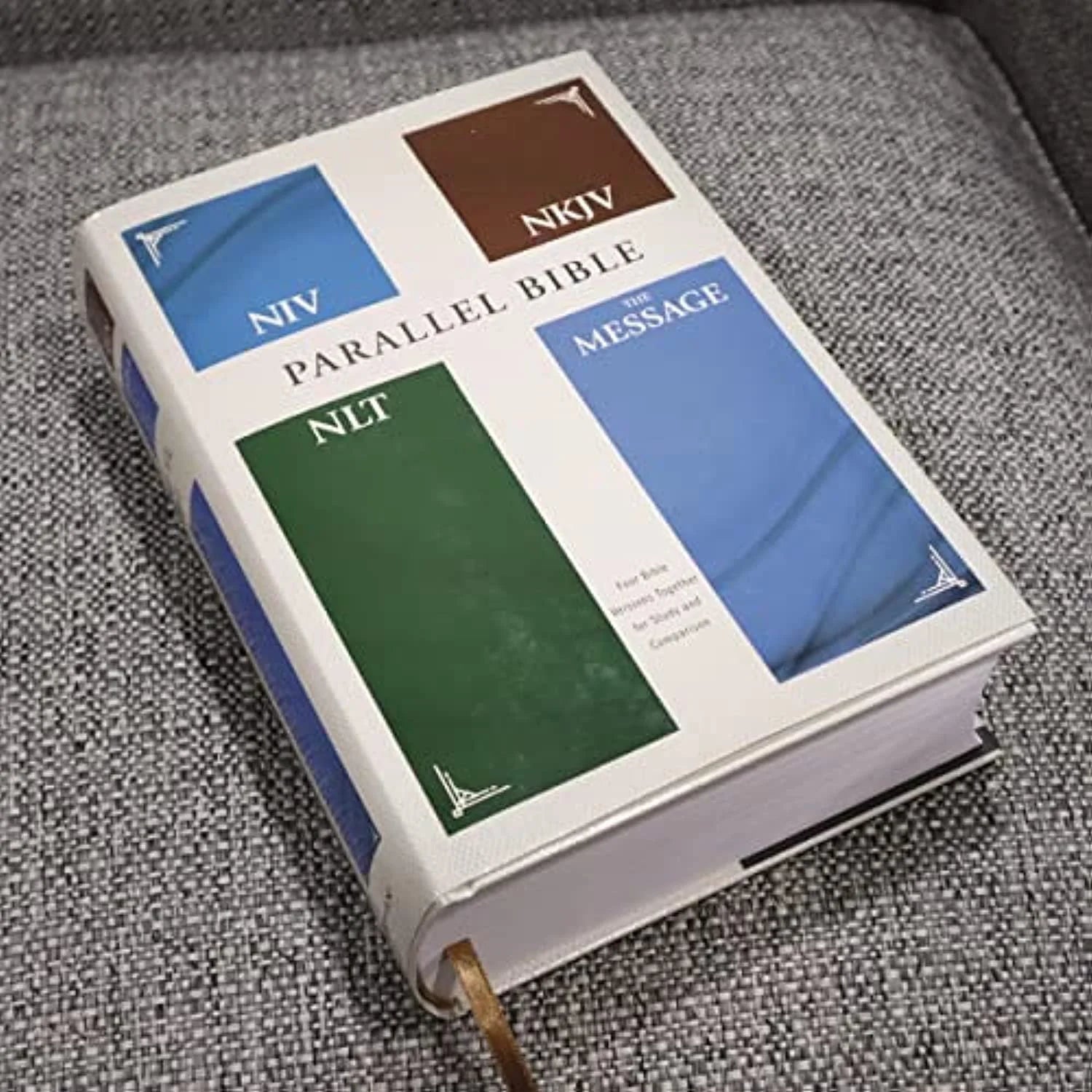 Niv, Nkjv, Nlt, the Message, (Contemporary Comparative) Parallel Bible, Hardcover, (Hardcover)