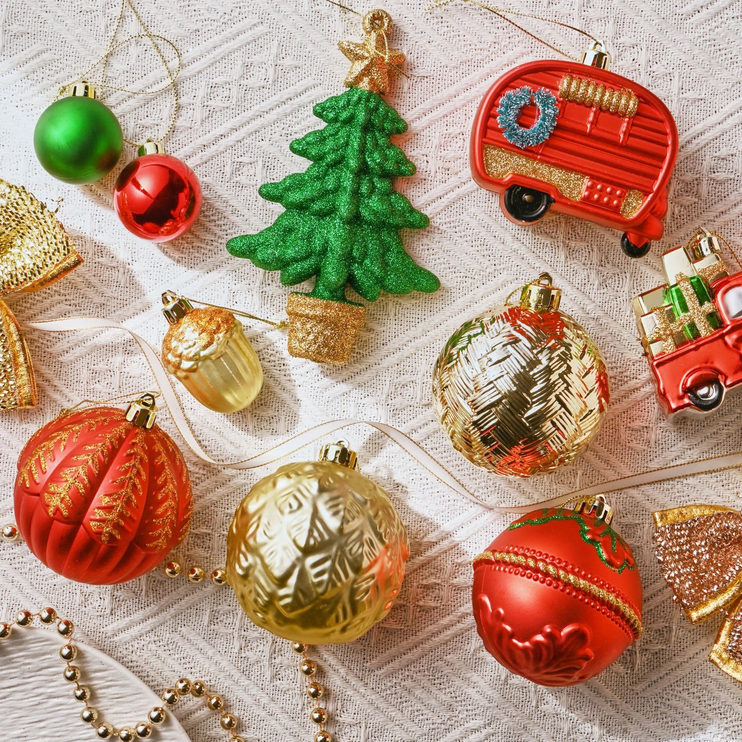 60Ct Christmas Ornaments, Red Green Gold Shatterproof Ornaments for Xmas Party Decor