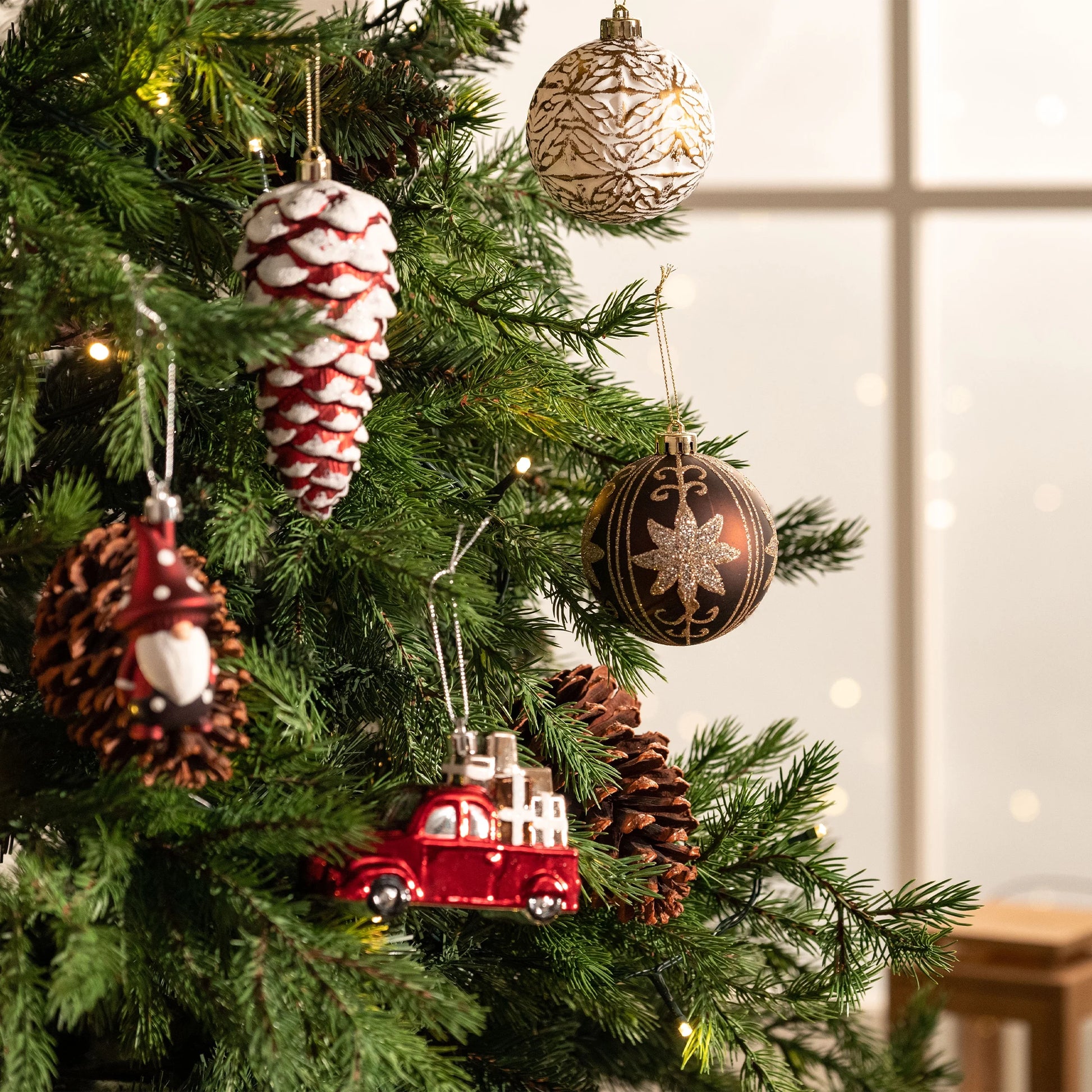 60Ct Fall Shatterproof Ornaments, Rustic Red White Copper Harvest Hanging Decorations for Home, Autumn Thanksgiving Ornaments with Leaves and Acorns for Fall Celebration Party Gift