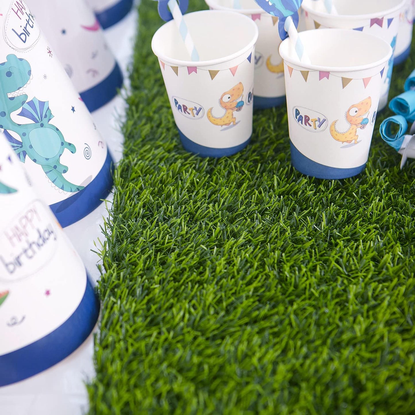 14" X 72" Artificial Grass Table Runner, Perfect for Parties, Birthdays, Restaurant Decoration, Bridal and Baby Showers, Spring, Fall Holidays, Receptions, Candy Buffets, Dessert Tables, Wedding