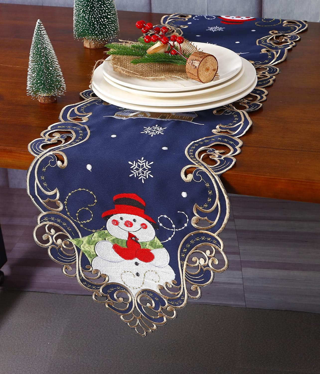 Christmas Holiday Table Runner 13X54 Inches Embroidered Snowman and Snowflakes Pattern Festive Winter Dresser Scarf Table Topper for Family Xmas Home Kitchen Dinner Party Table Decoration