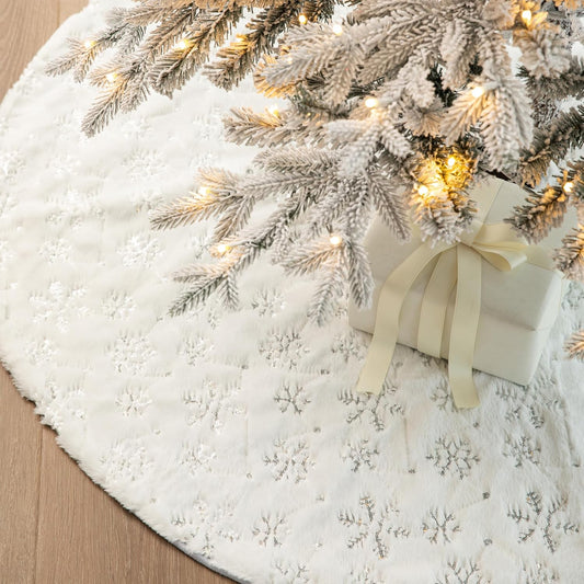 48" D White Plush Christmas Tree Skirt with Snowflake,Xmas Tree Ornaments Skirt for Holiday Christmas Party Home Decorations