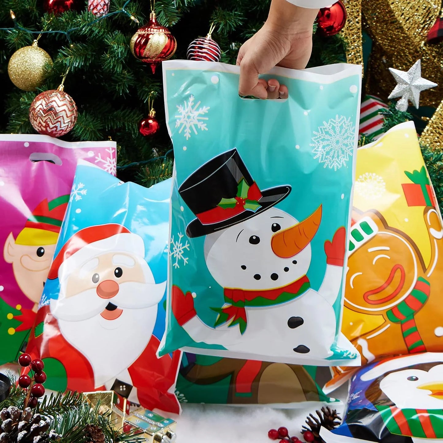 72 Pcs Christmas Bags for Xmas Holiday Goody Gift, 11" X 16"Christmas Snacks Plastic Shopping Bags with Handles for Present Wrapping, Festive Party Favor, Party Decoration Supplies
