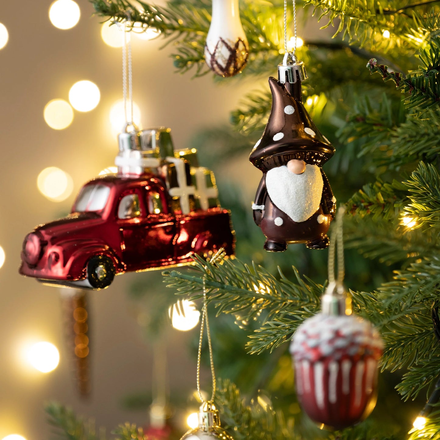 60Ct Fall Shatterproof Ornaments, Rustic Red White Copper Harvest Hanging Decorations for Home, Autumn Thanksgiving Ornaments with Leaves and Acorns for Fall Celebration Party Gift