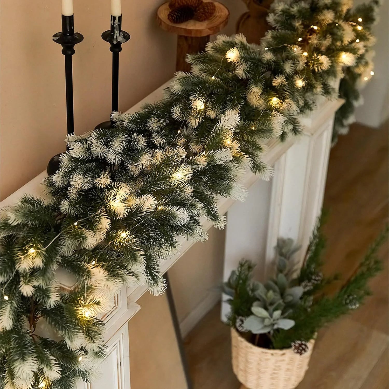 Christmas Garland with Lights 6Ft Pre-Lit Artificial Greenery Christmas Decorations Outdoor Indoor, Battery Operated 8 Lighting Modes