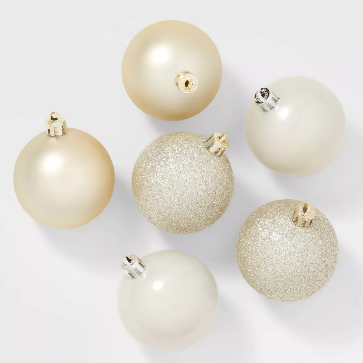 50Ct Shatter-Resistant round Christmas Tree Ornament Set - Wondershop