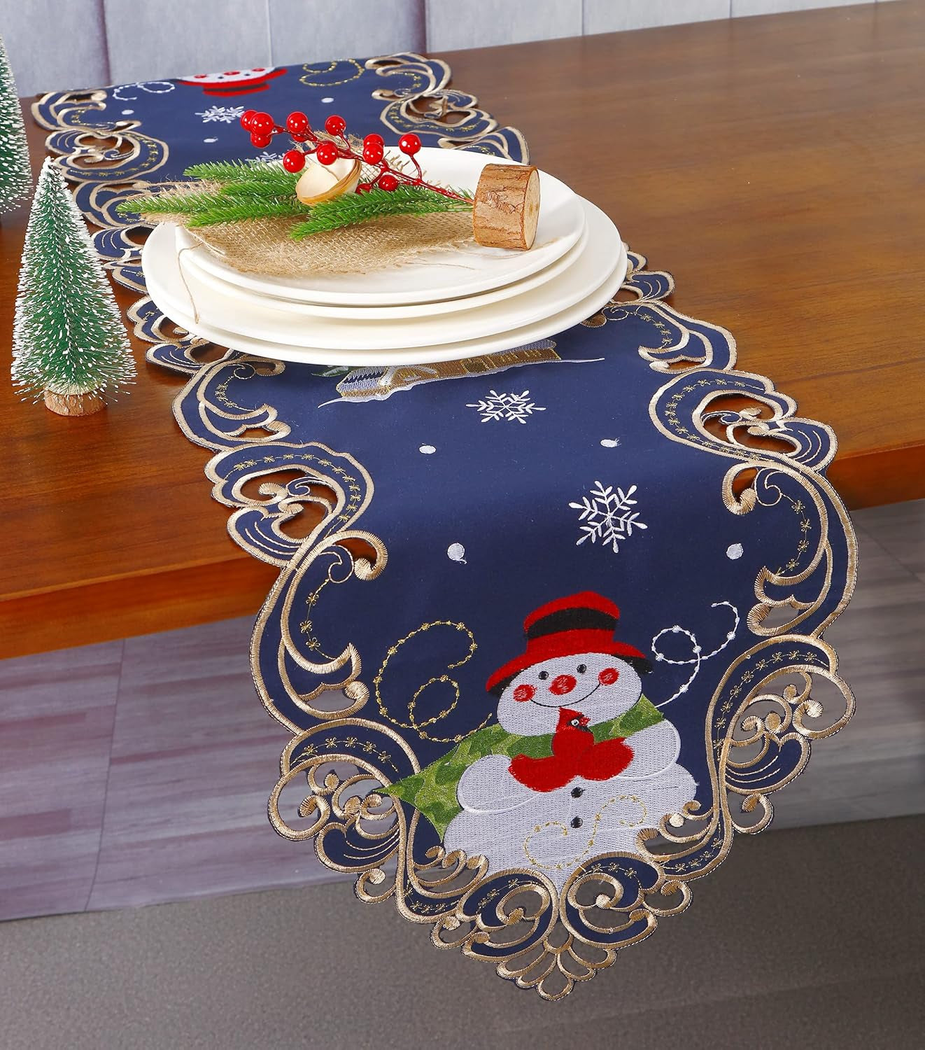 Christmas Holiday Table Runner 13X54 Inches Embroidered Snowman and Snowflakes Pattern Festive Winter Dresser Scarf Table Topper for Family Xmas Home Kitchen Dinner Party Table Decoration